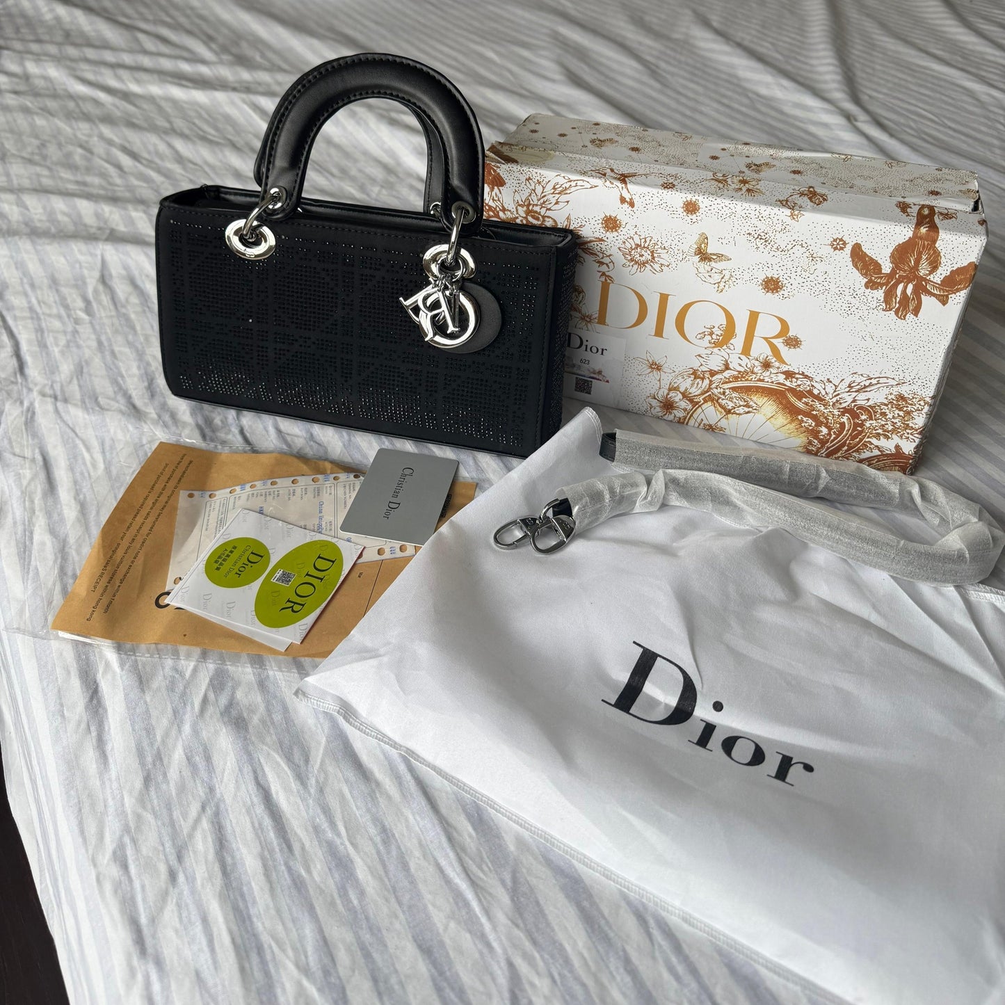 Christian dior Lady Dior Bag(BLACK cannage silk with crystal bead embroidery)