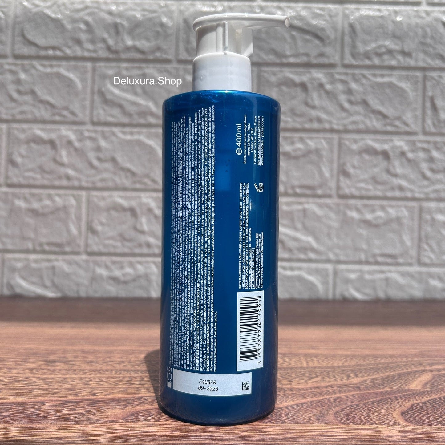 La Roche Posay EFFACLAR Purifying Foaming Gel For Oily Sensitive Skin cleanser ( pump )