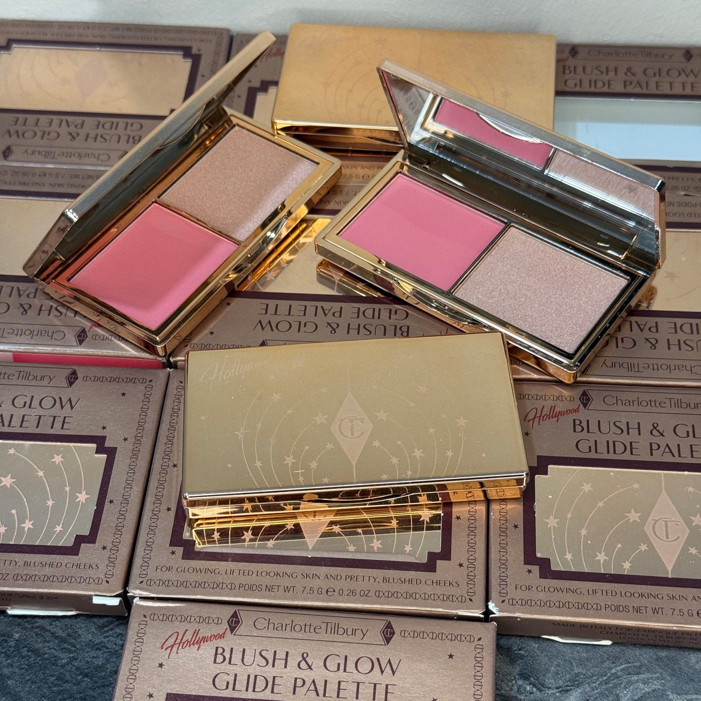 CHARLOTTE TILBURY HOLLYWOOD BLUSH & GLOW GLIDE PALETTE - TAN TO DEEP