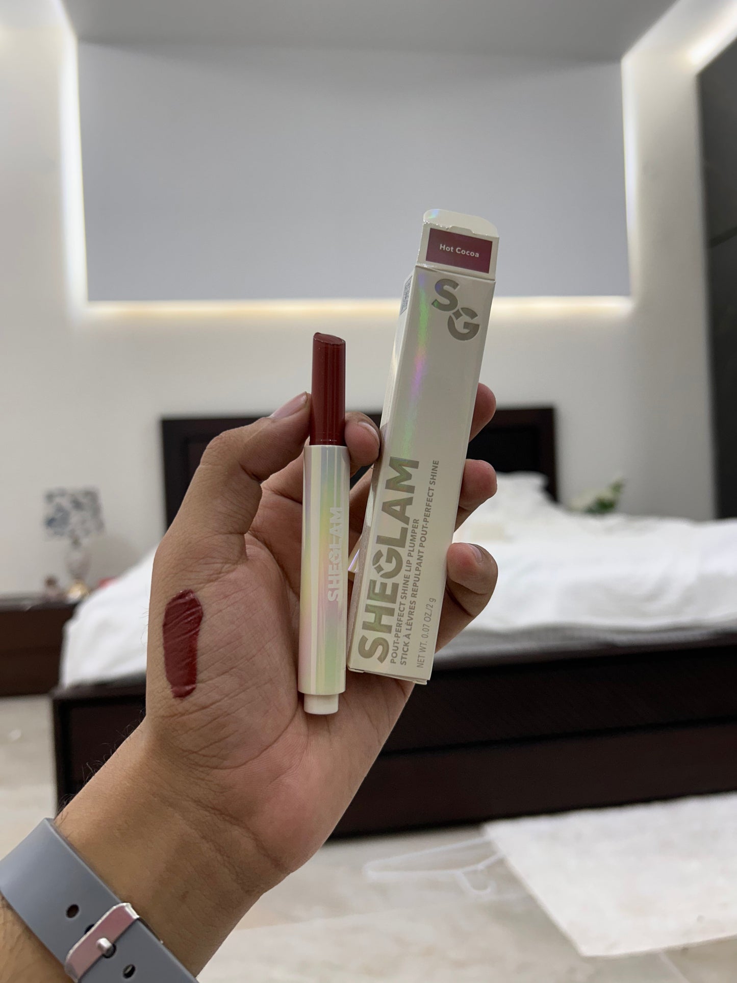 SHEGLAM POUT-PERFECT SHINE LIP PLUMPER