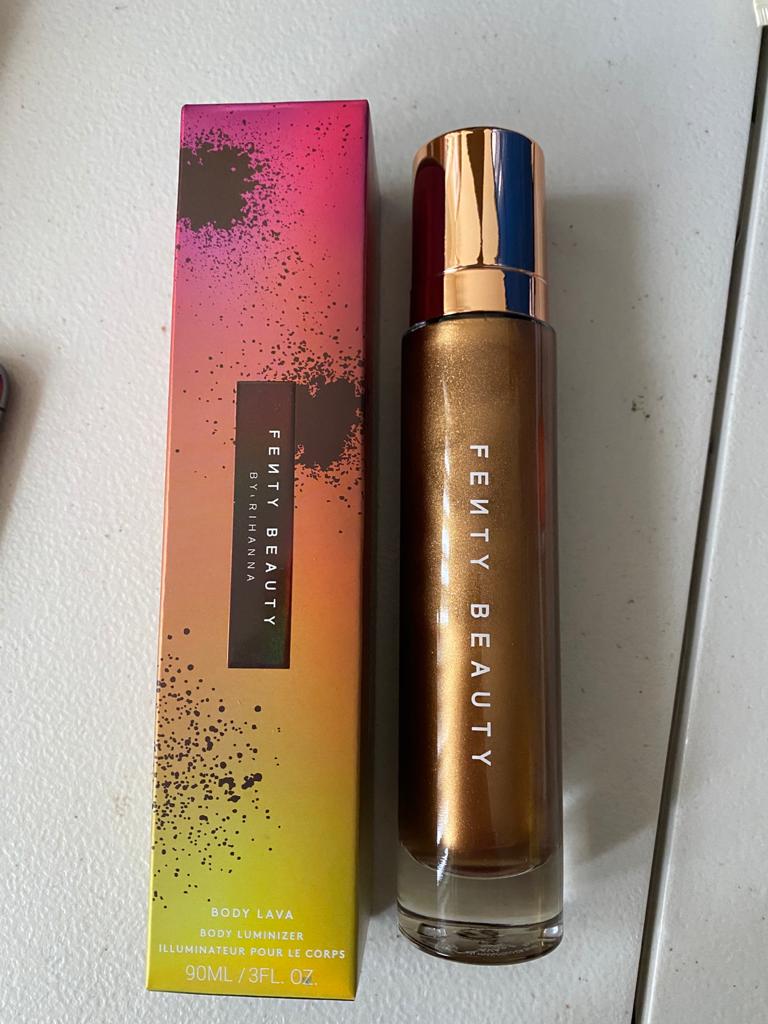 Fenty Beauty By Rihanna - Body  highlighter